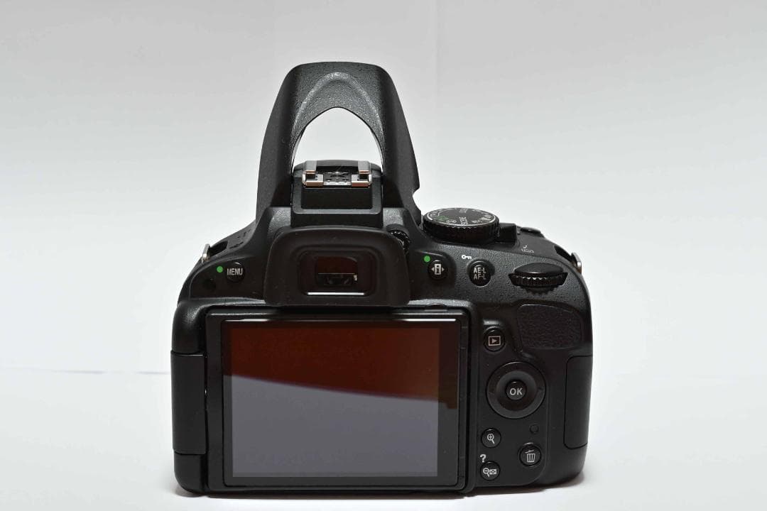 Nikon D5100 AF-S18-55㎜ 3.5-5.6G