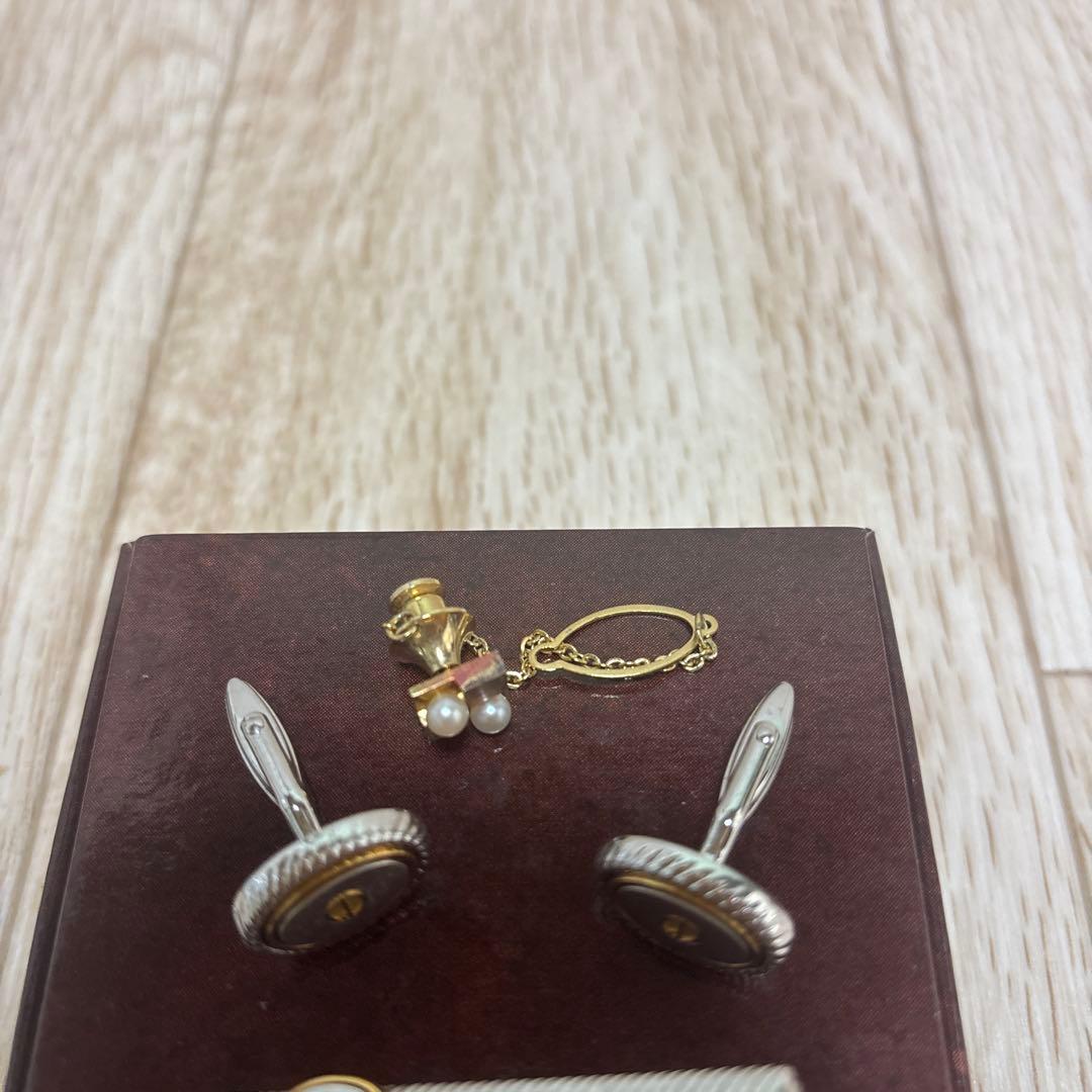 dunhillとDiorカフスボタンとネクタイピンセット