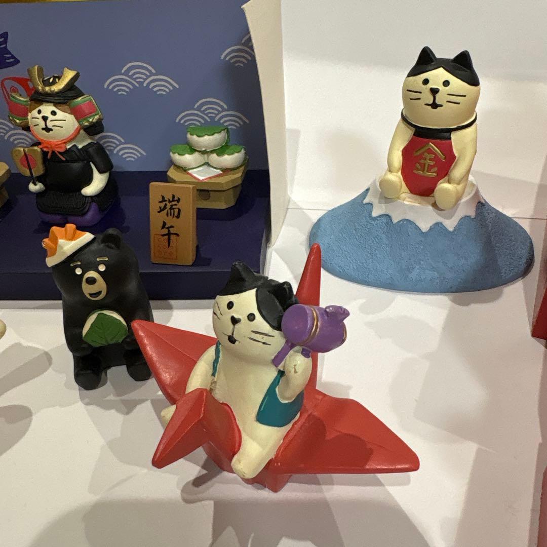 デコレ　コンコンブル　端午の節句とひな祭り　猫の置物セット