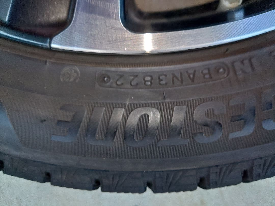 Lexus UX純正18インチ ホイールセットバージョンL ブリジストンVRX3