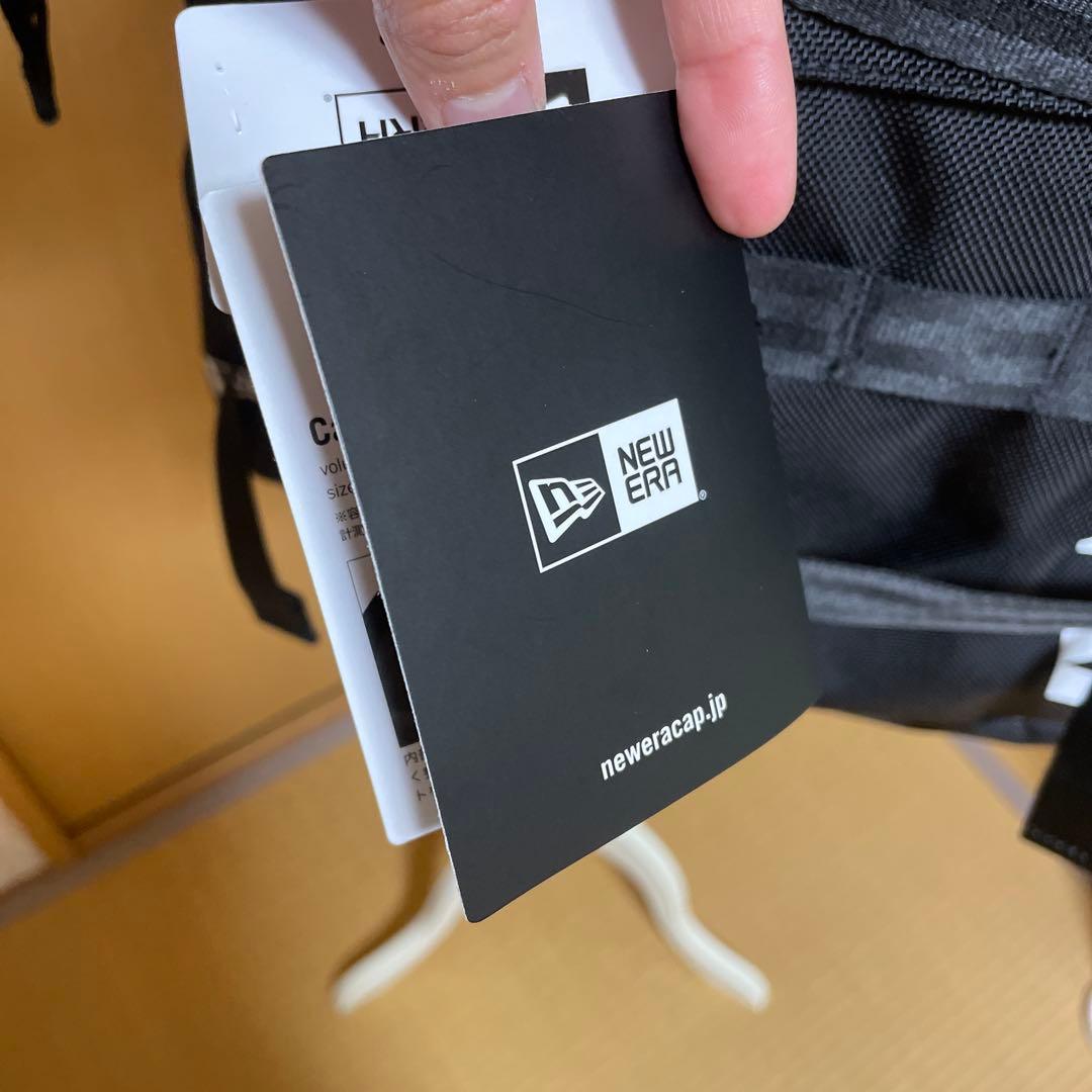 美品　NEW ERA ブラック バックパック