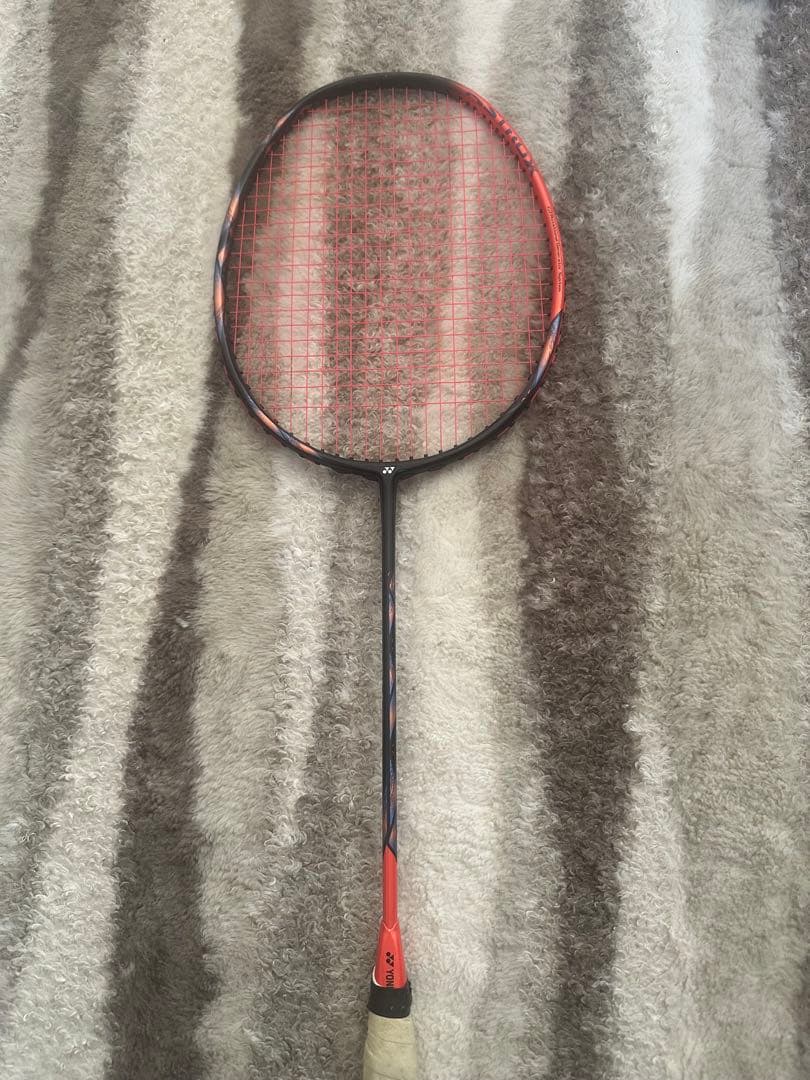 バドミントンラケット ブラック/オレンジ