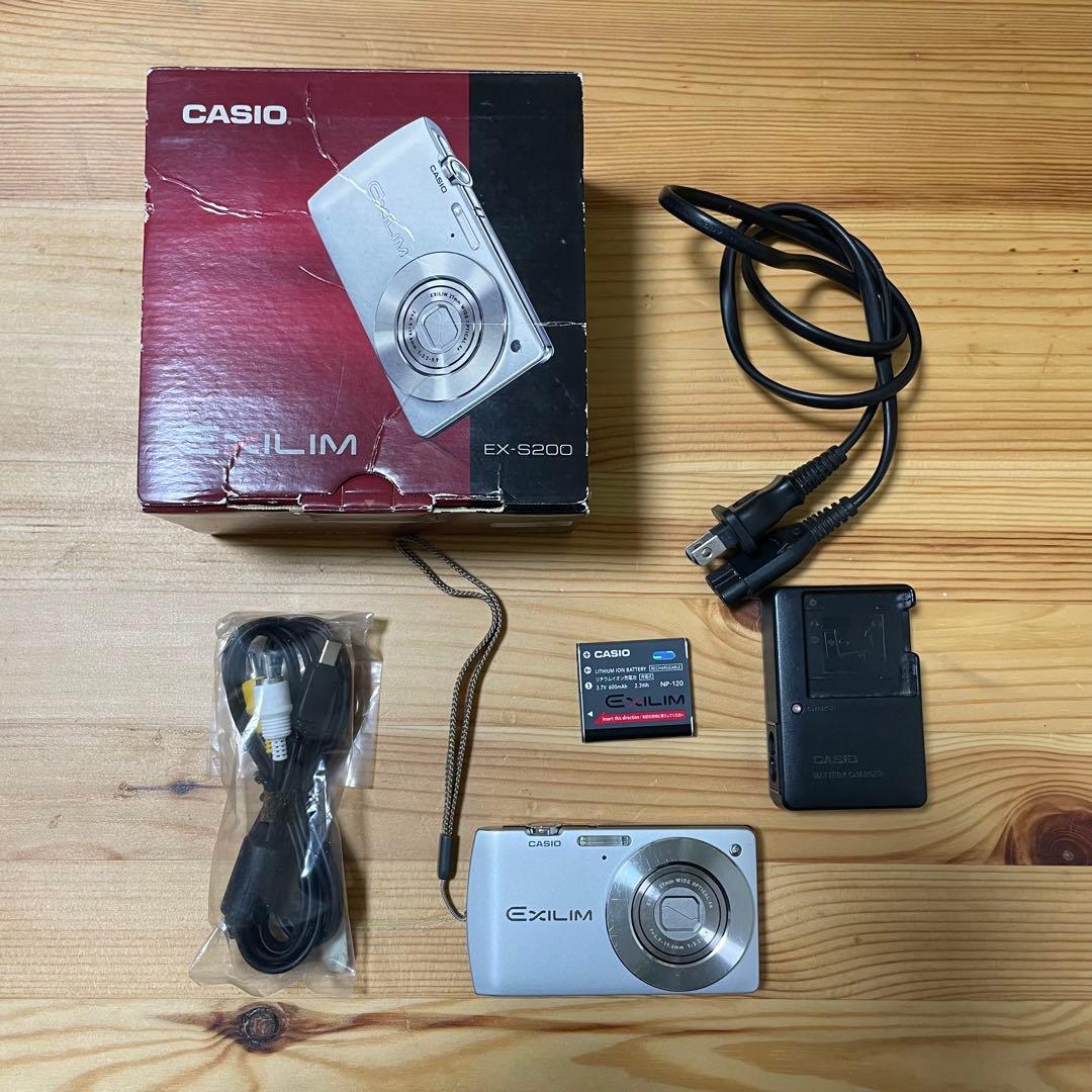 CASIO カシオEXILIM EX-S200 動作品　訳あり