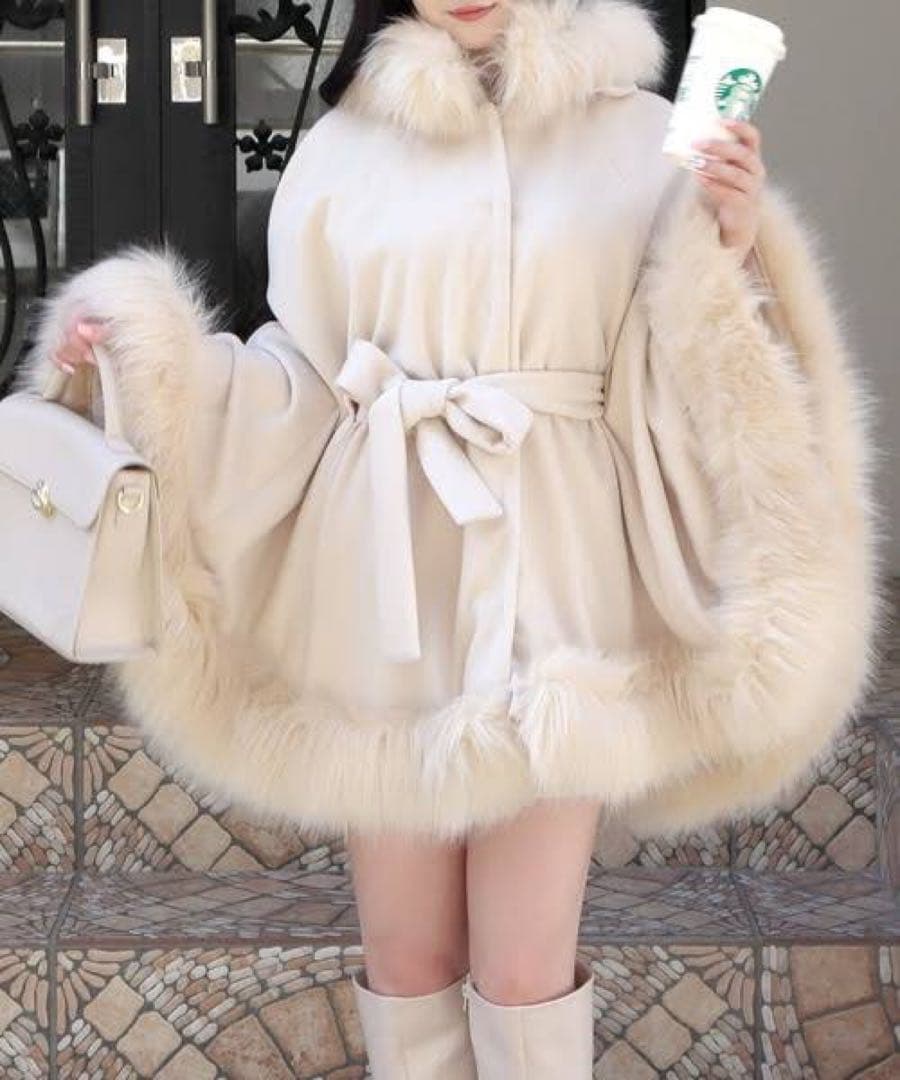  PARTY ZOZO限定 フードファーケープコート オフホワイト