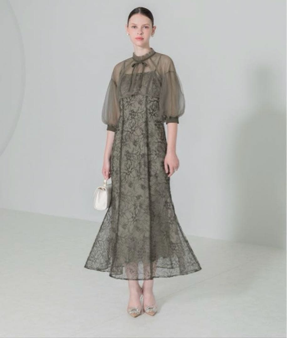 。*様 リボン付きパフスリーブシアーボレロ刺繍レースマーメイドシルエットキャミワ