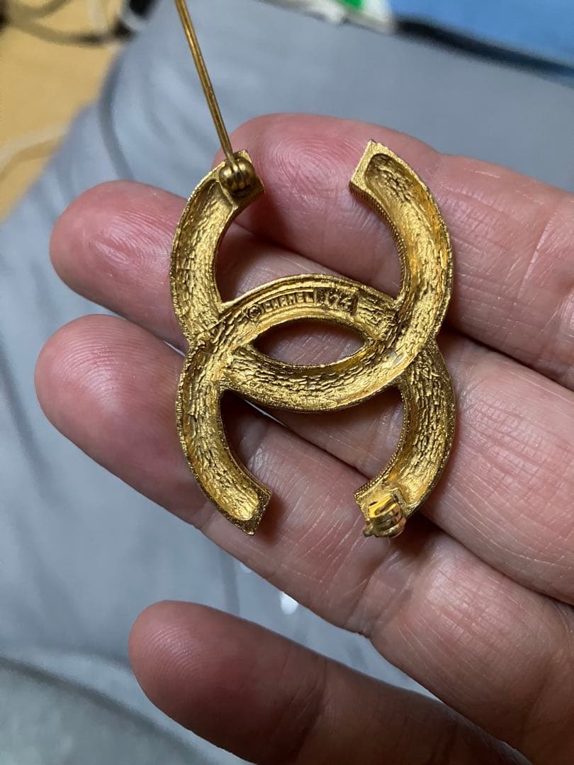 takashi　CHANEL ゴールド CCロゴ ブローチ