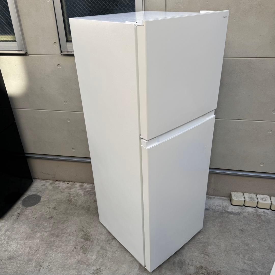 115⭐️2023年製美品★ヤマダ電機　冷蔵庫　大型　一人暮らし　236L