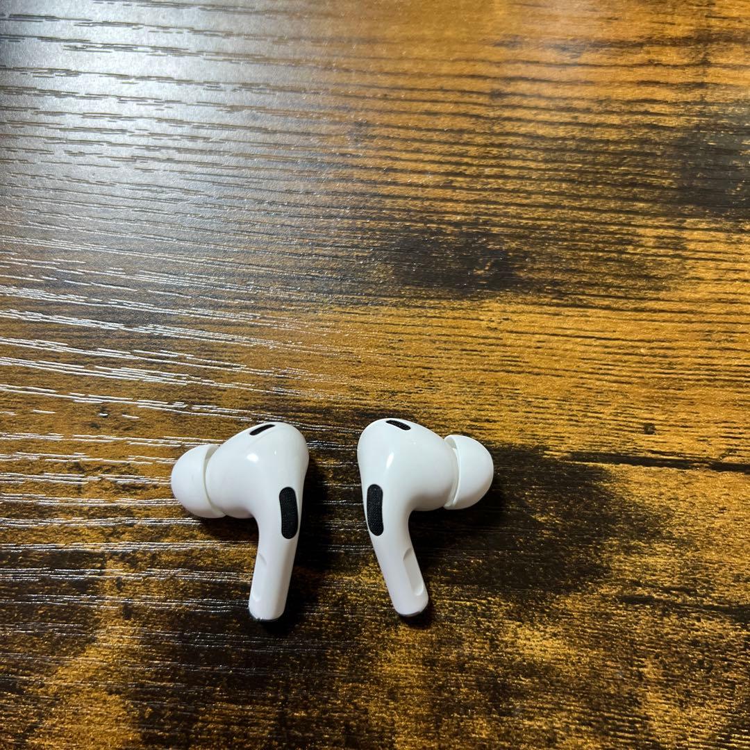 AirPods pro 第2世代　Apple購入