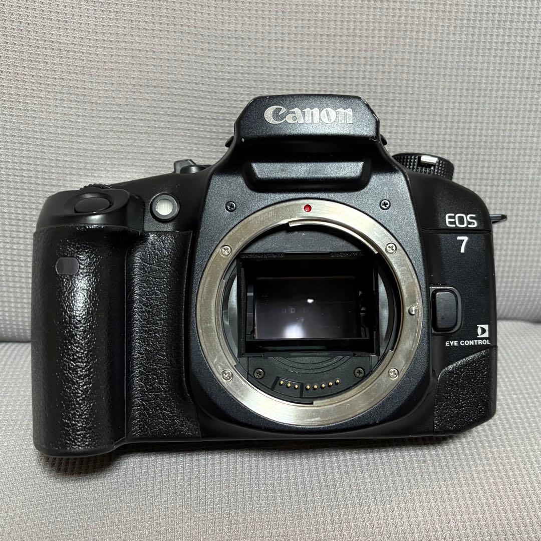 Canon EOS7 フィルムカメラ