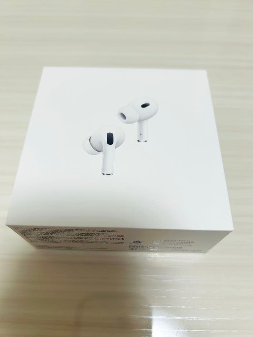 AirPods Pro (第2世代) 本体 + MagSafe充電ケース