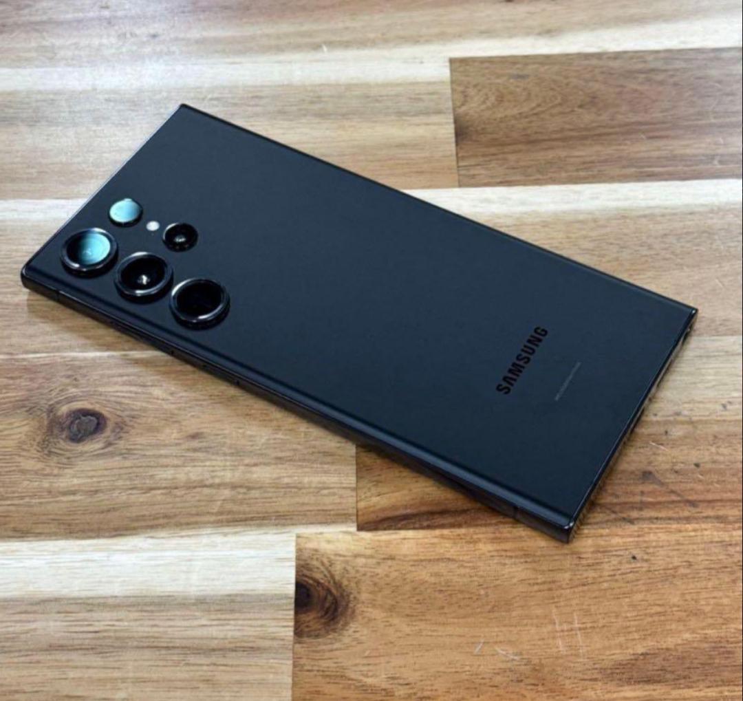 美品　Samsung Galaxy S23 Ultra 256GB 動作不良なし