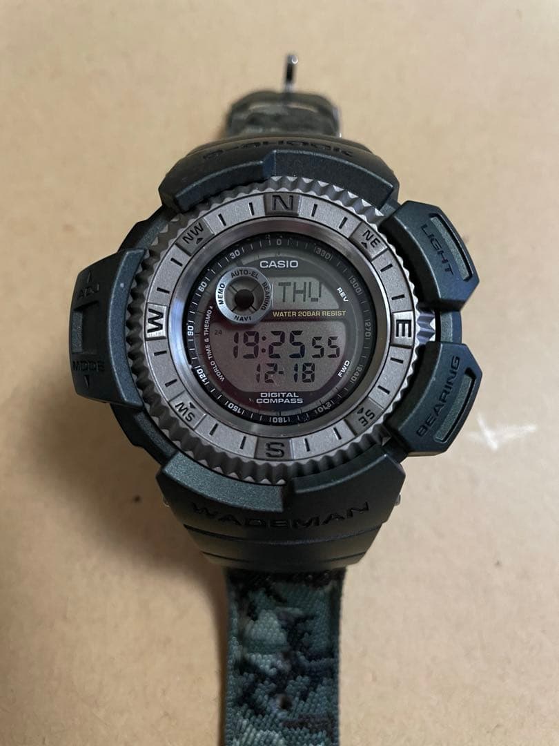G-SHOCK WADEMAN DW-9800AR-3T ARTIコラボ
