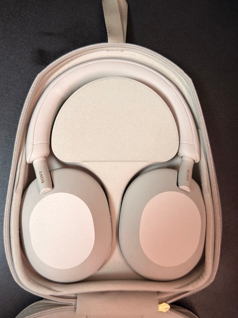 WH-1000XM5 プラチナシルバー