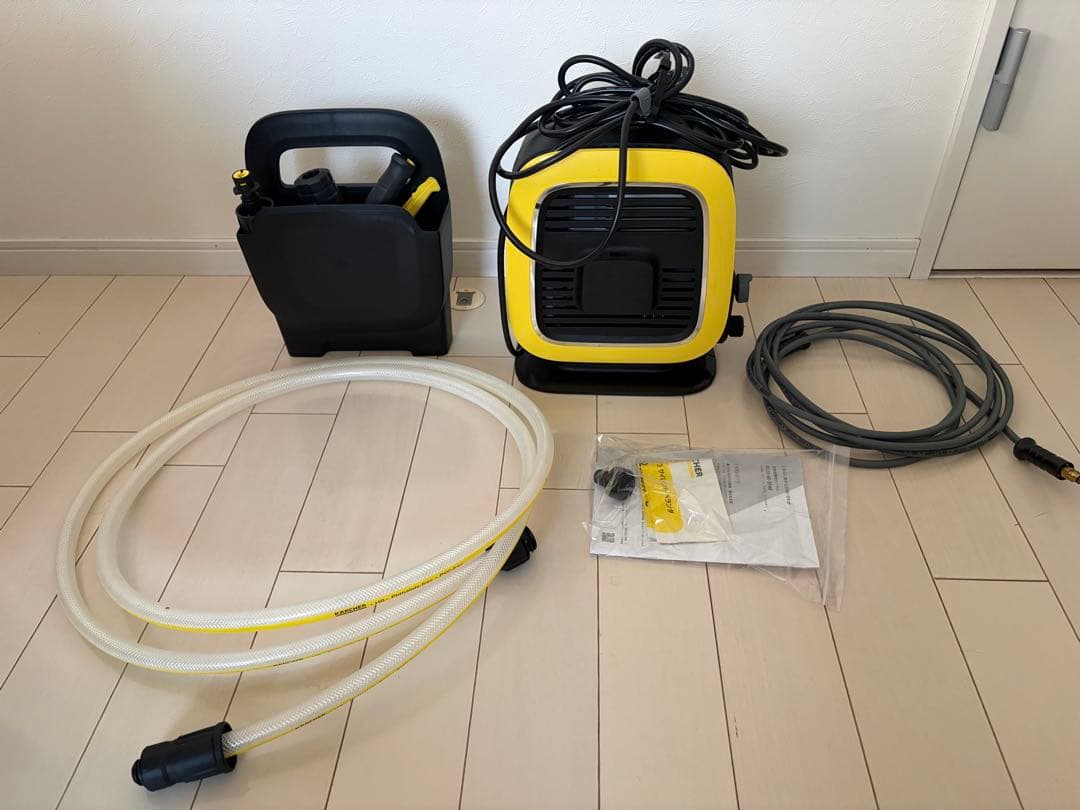 KÄRCHER k-mini高圧洗浄機本体 コンパクト付属品付き