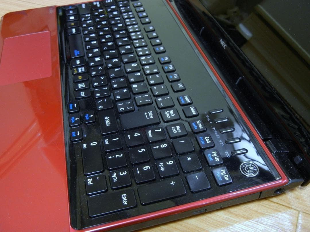 Core i3 SSDで快適 オフィ-ス付き　NEC LaVie ノートパソコン