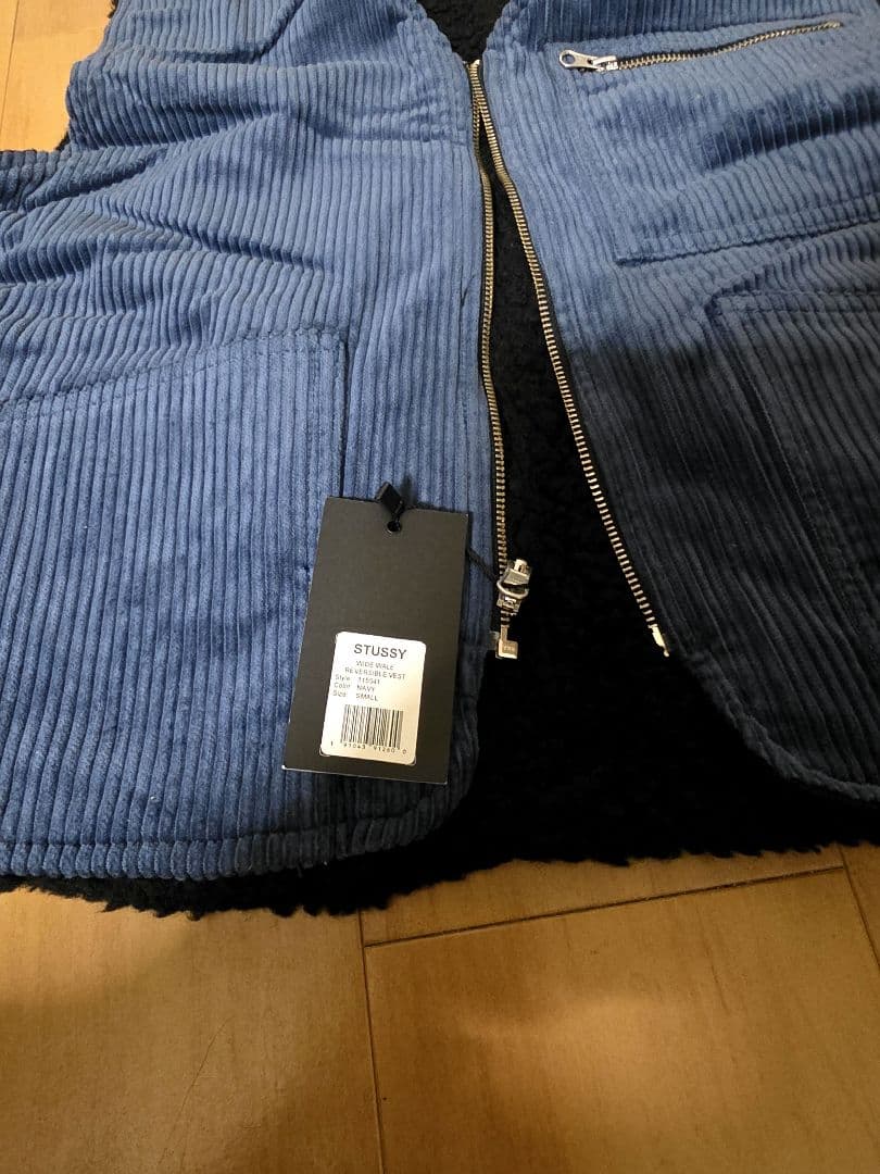 【新品】Stussy リバーシブル ベスト（コーデュロイ ボア）Sサイズ