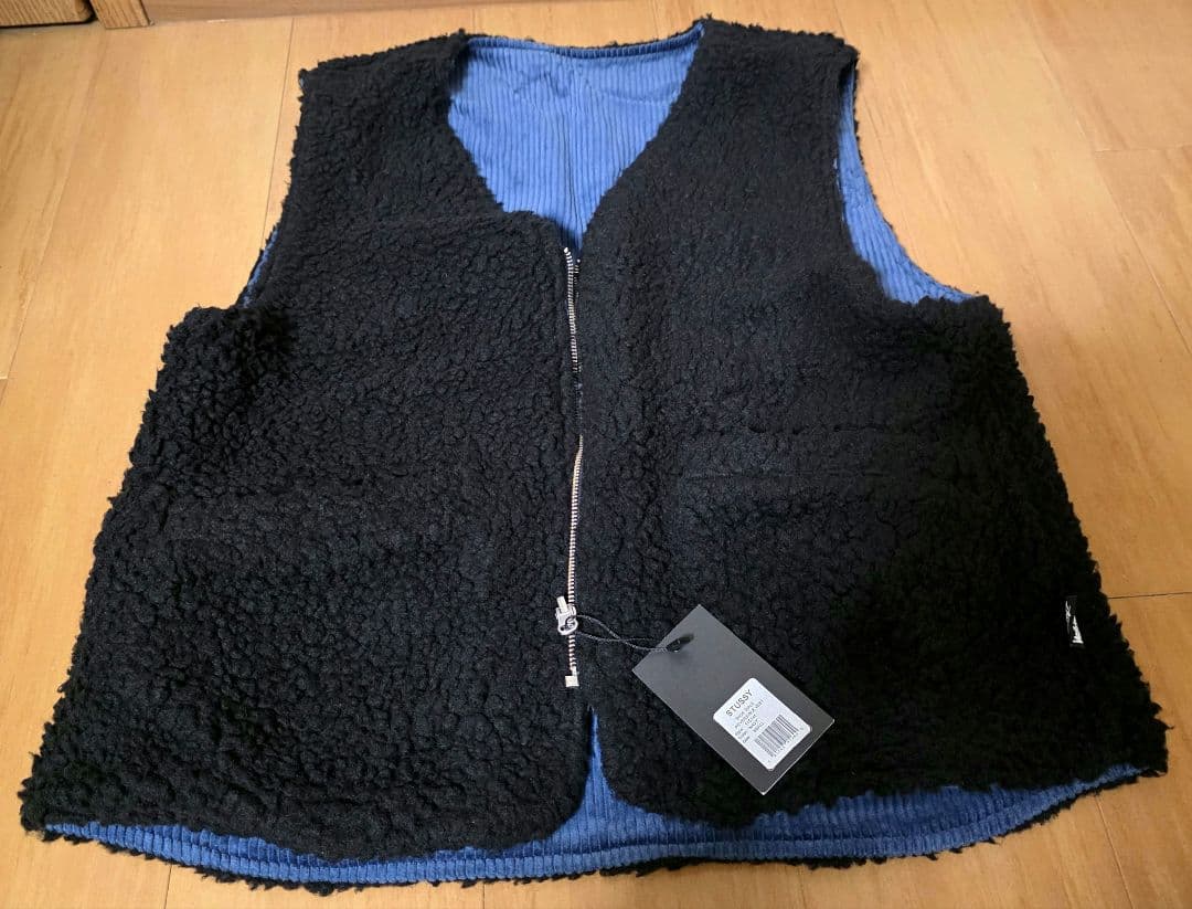 【新品】Stussy リバーシブル ベスト（コーデュロイ ボア）Sサイズ