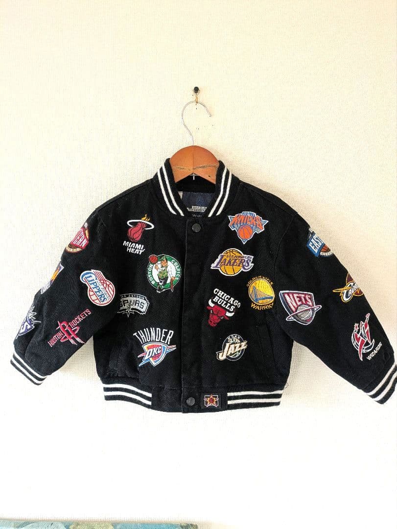 レア！NBA OFFICIAL ALL TEAM ジャケット　3T