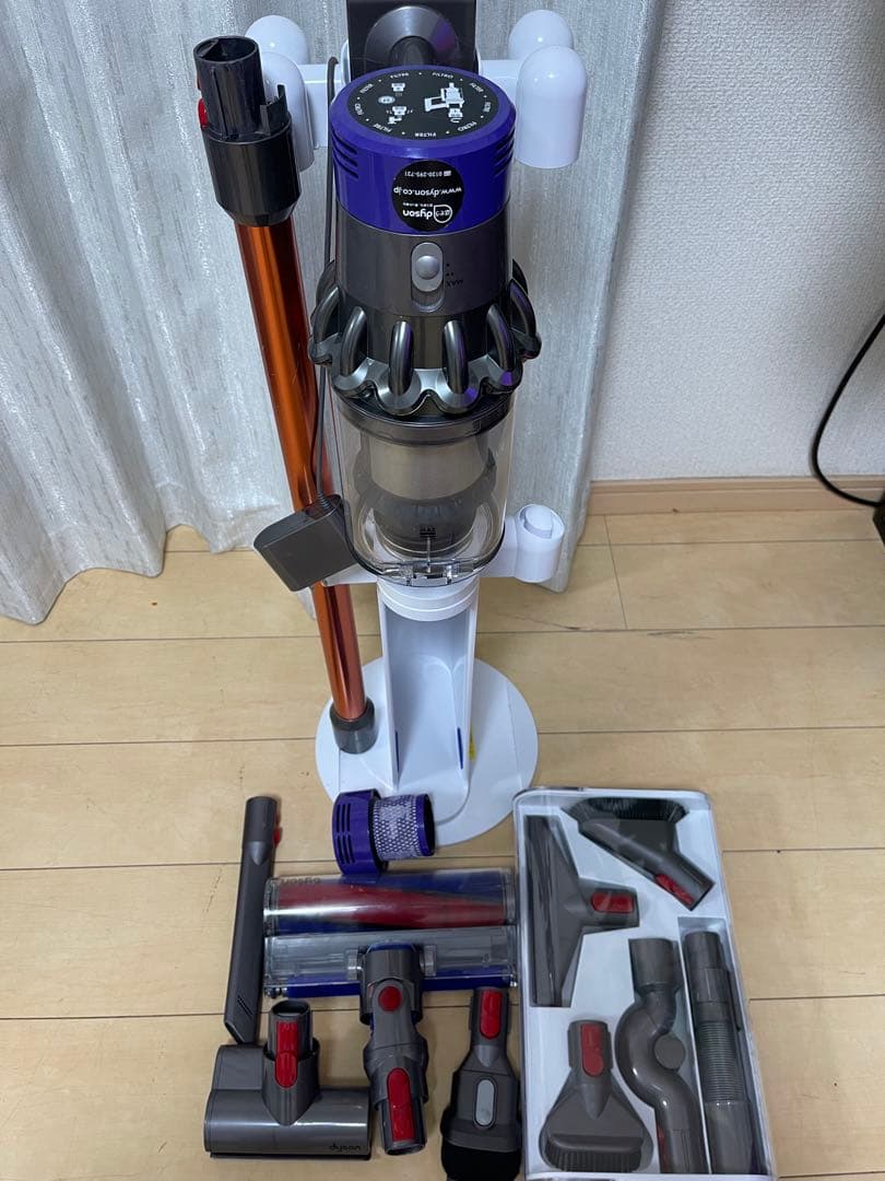 【美品】dyson V10 SV12　純正フロアドック付エコーモード62分