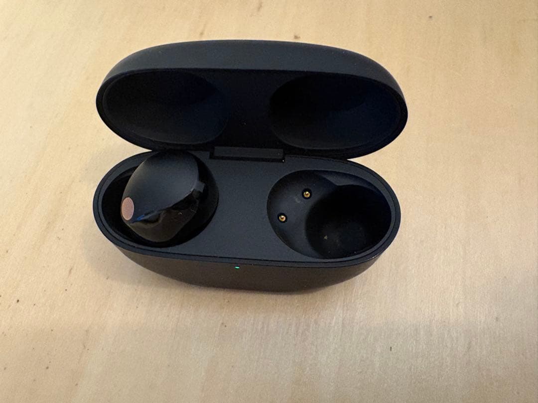 SONY WF-1000X M5 ケース、左耳のみ