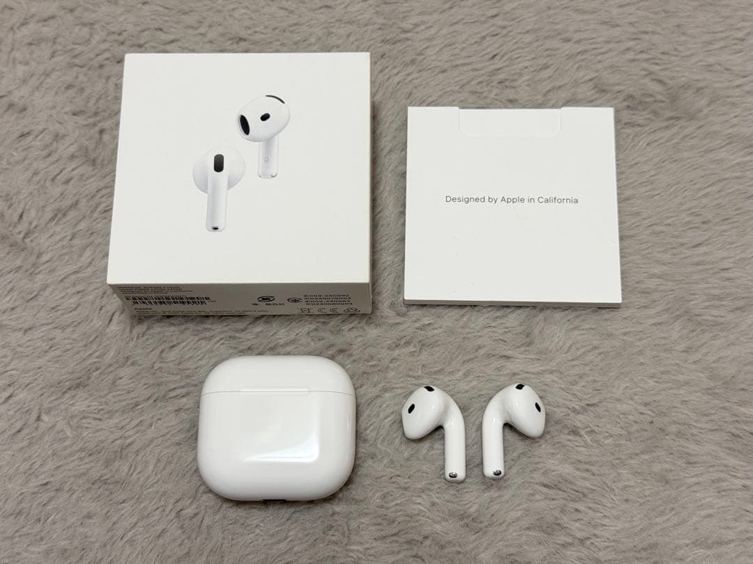 Apple AirPods4（アクティブノイズキャンセリング搭載）