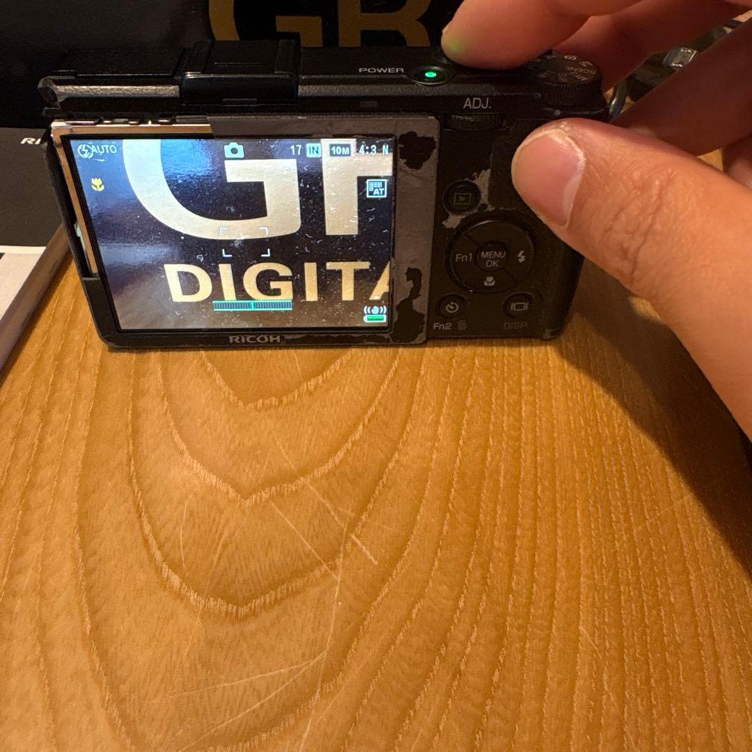 ［ジャンク扱い］RICOH GR DIGITAL IV 本体