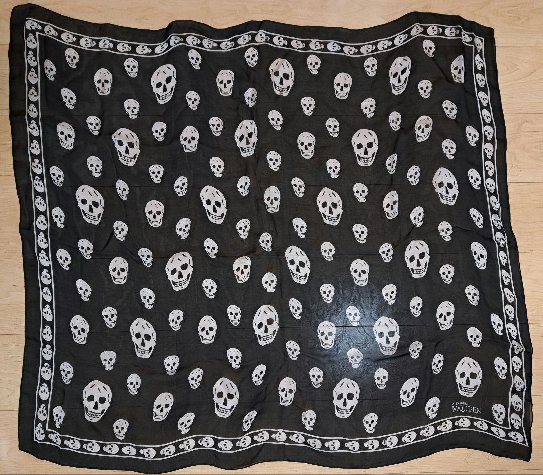 ALEXANDER MCQUEEN スカル柄　スカーフ