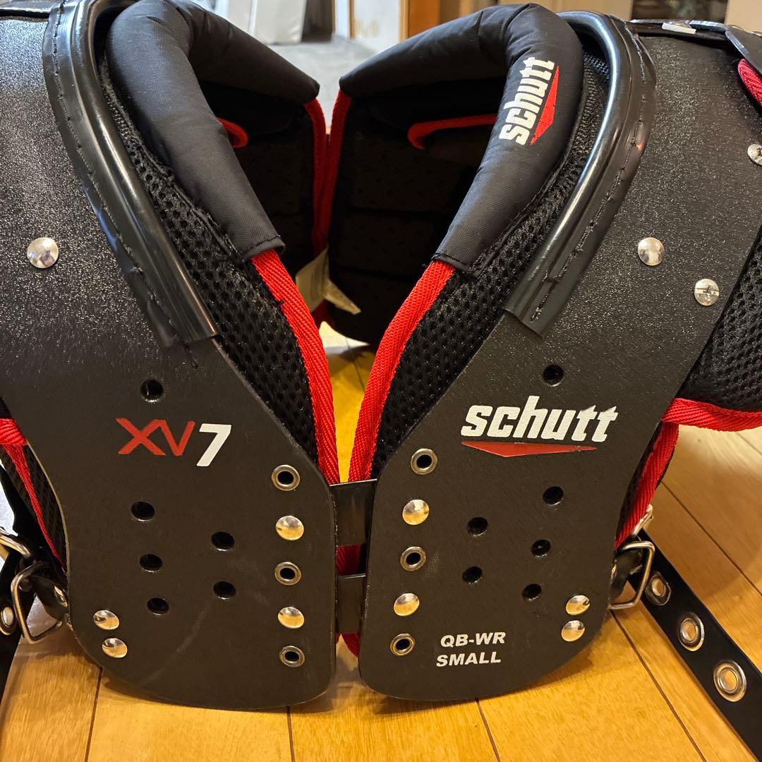 アメフト　ショルダー　schutt QB WR SMALL