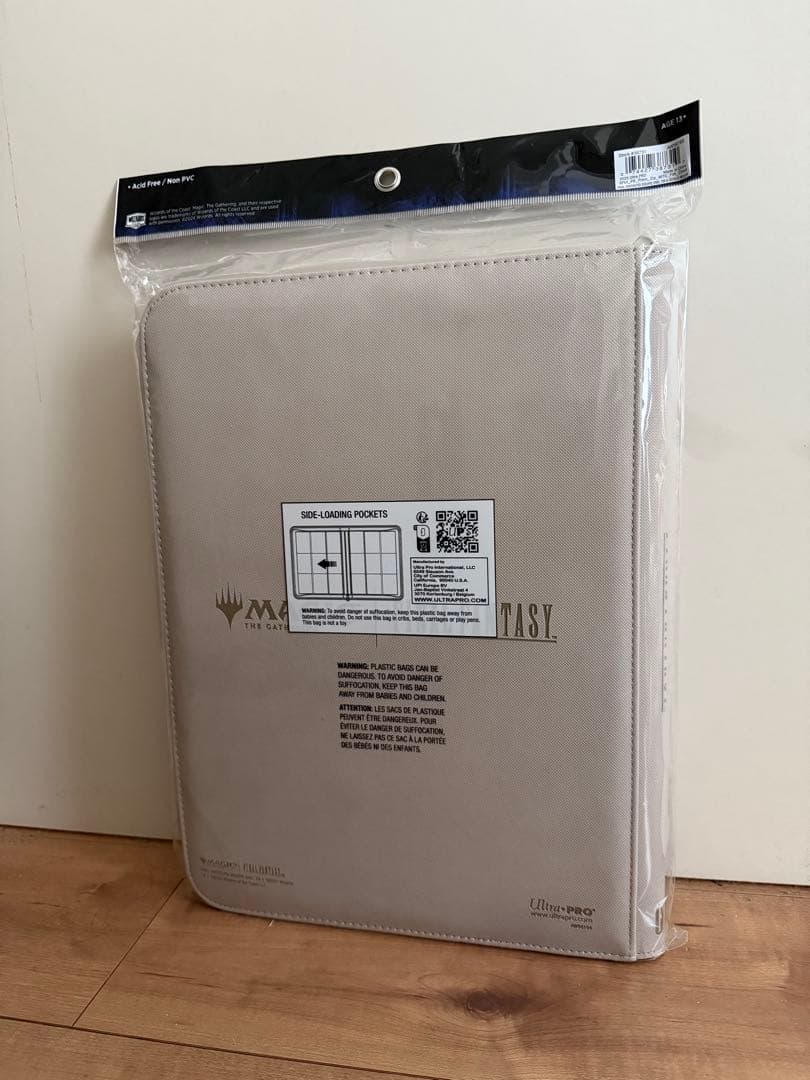 MTG ウルトラプロ　ファイナルファンタジー　バインダー　クラウド