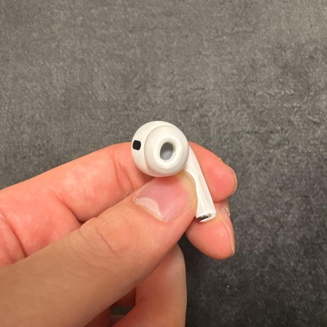 AirPods Pro 2 本体 ホワイト 左耳 値下げ⭕️