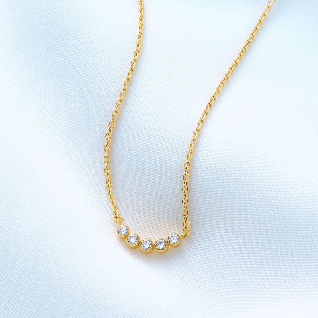 Lierrey カーブネックレス　新品　未使用品