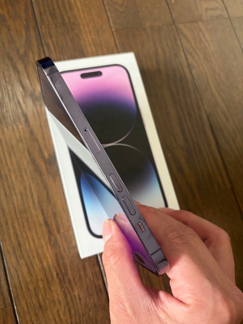 は*め様 iPhone14pro 128GB ディープパープル