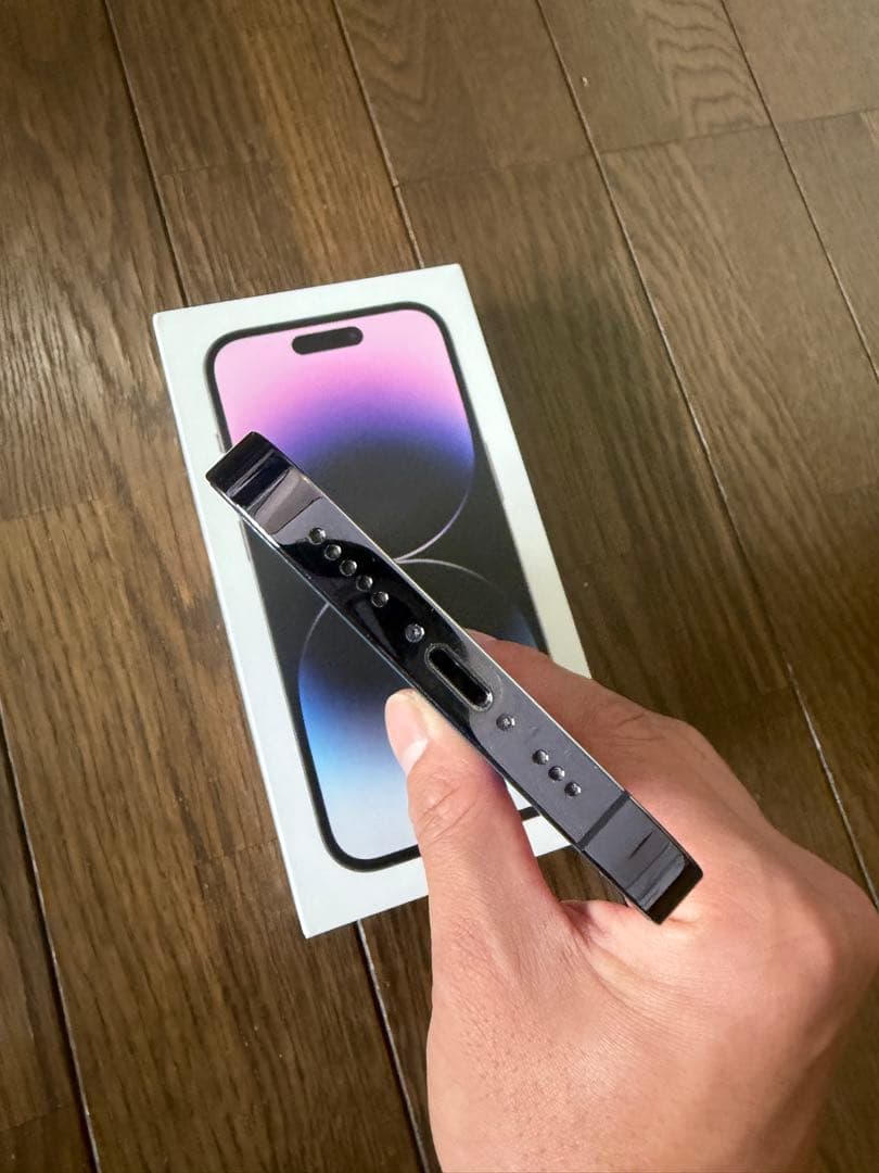 は*め様 iPhone14pro 128GB ディープパープル