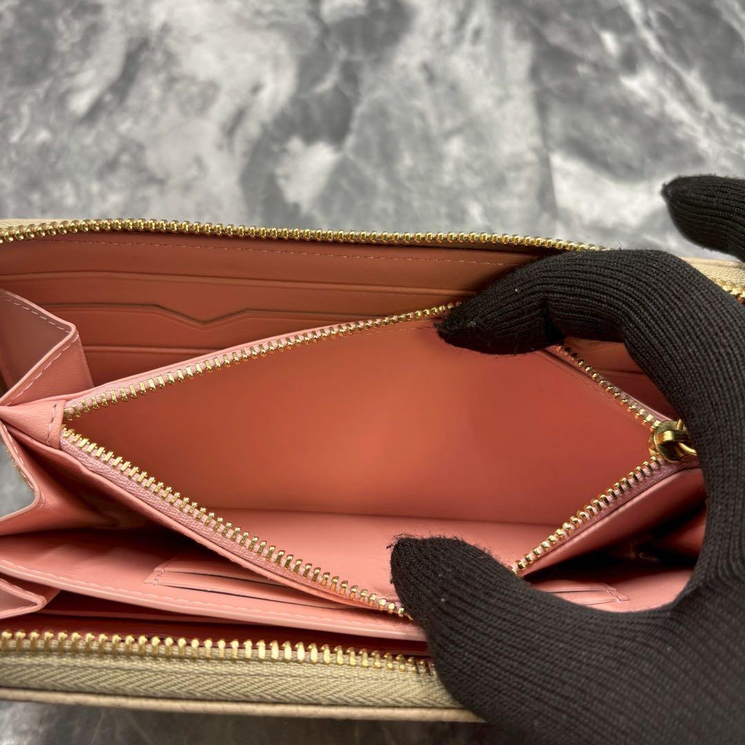 サンダルウッド ✨ボナベンチュラ　長財布