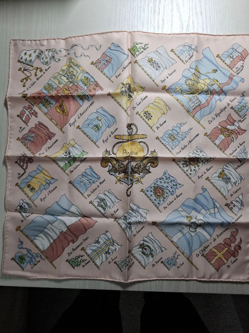 miさん専用HERMES シルクハンカチ 約45cm