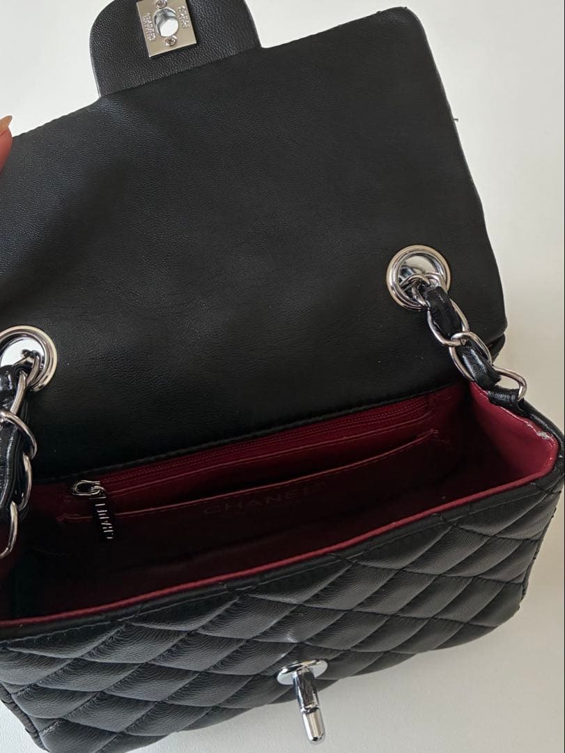 チェーンバッグ 黒色 中古