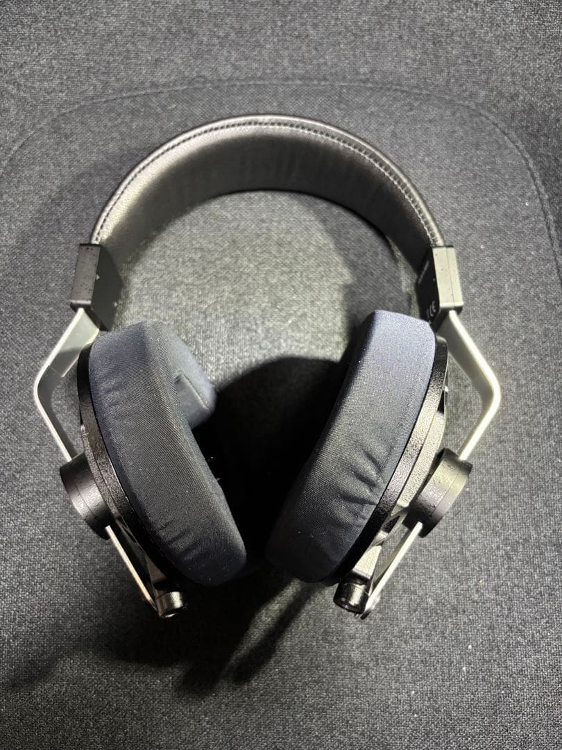 ヘッドホン D8000 final
