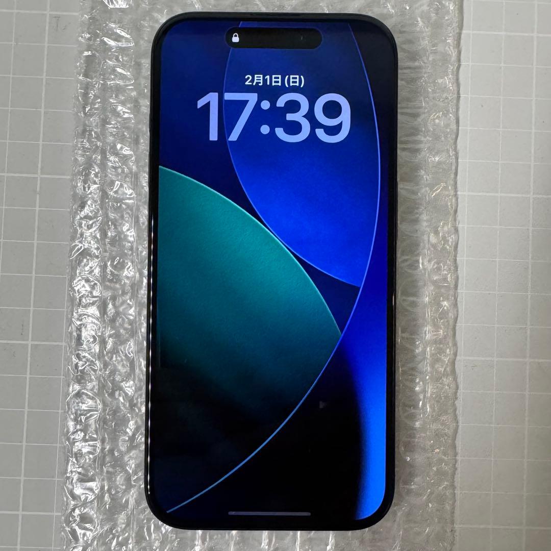 Apple iPhone 15 Pro SIMフリー ブラックチタニウム