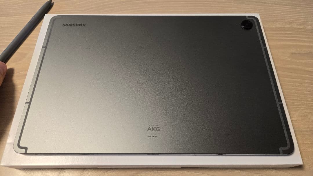 [超美品]Samsung Galaxy Tab S9 FE 本体 Sペン付き