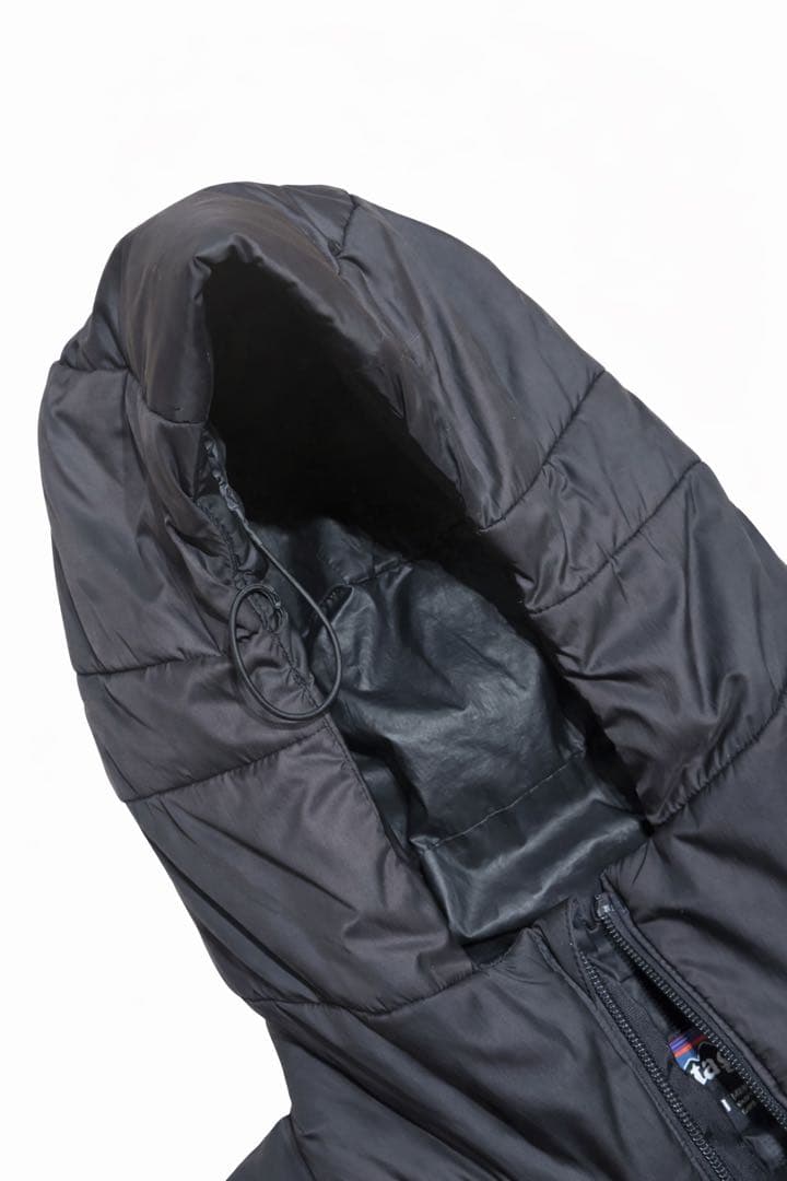 紗*々様 Patagonia パタゴニア　マイクロパフフーディ メンズ M ダス