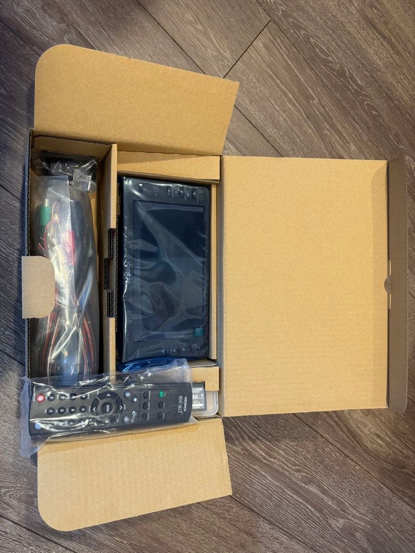 市光　バックモニター　ドラレコ付