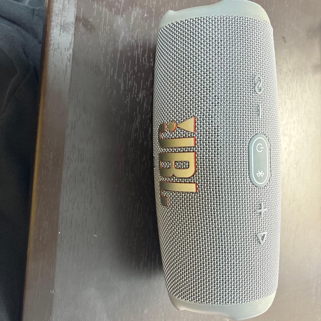 JBL Bluetooth スピーカー グレー