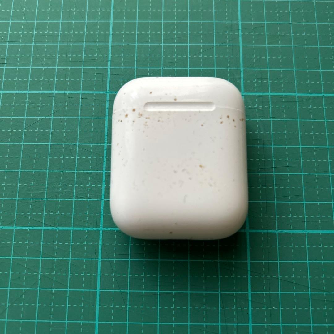 AirPods本体 ホワイト 使用感あり