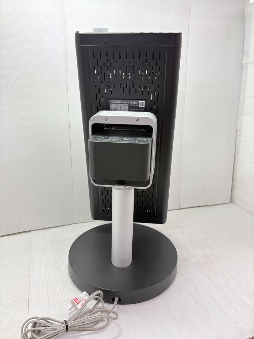 ダイキン 遠赤外線暖房機 ERFT11WS-H セラムヒート 遠赤外線ヒーター