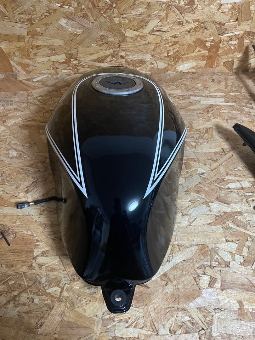 バリオス2 外装一式　タンク付属品無し