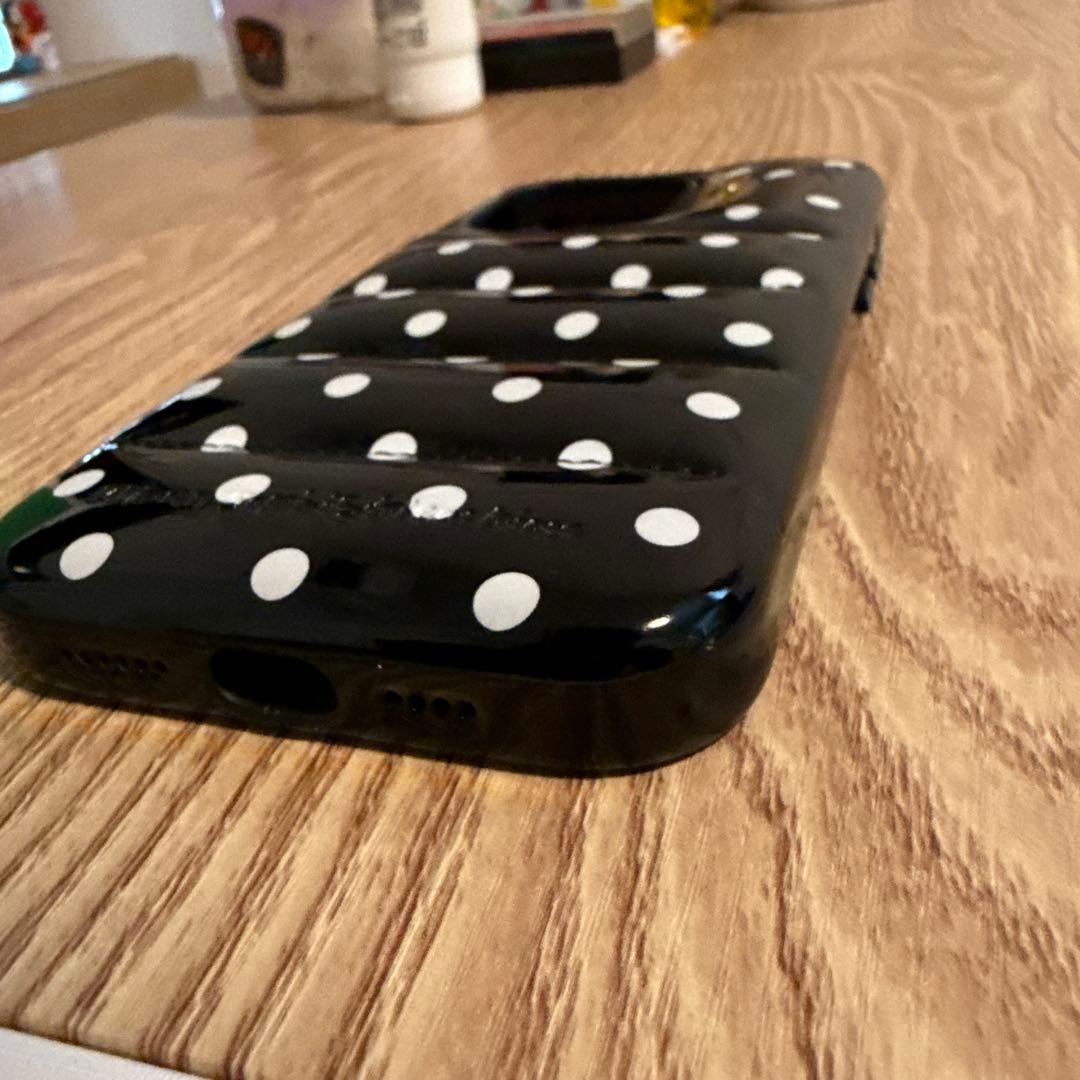 The Puffer Case® ポルカドット iPhone16pro max