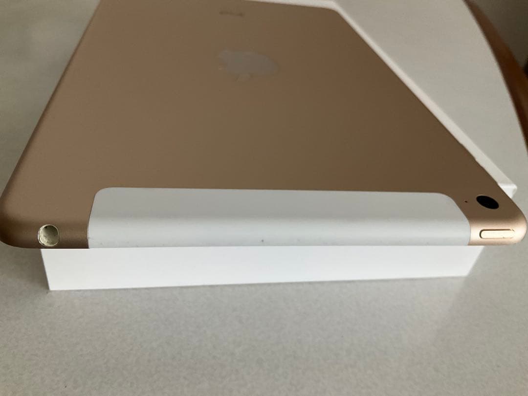 iPad mini4 16GB ゴールド 第4世代 67% ジャンク