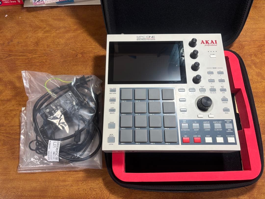 MPC ONE＋ Analog cases +Decksaver