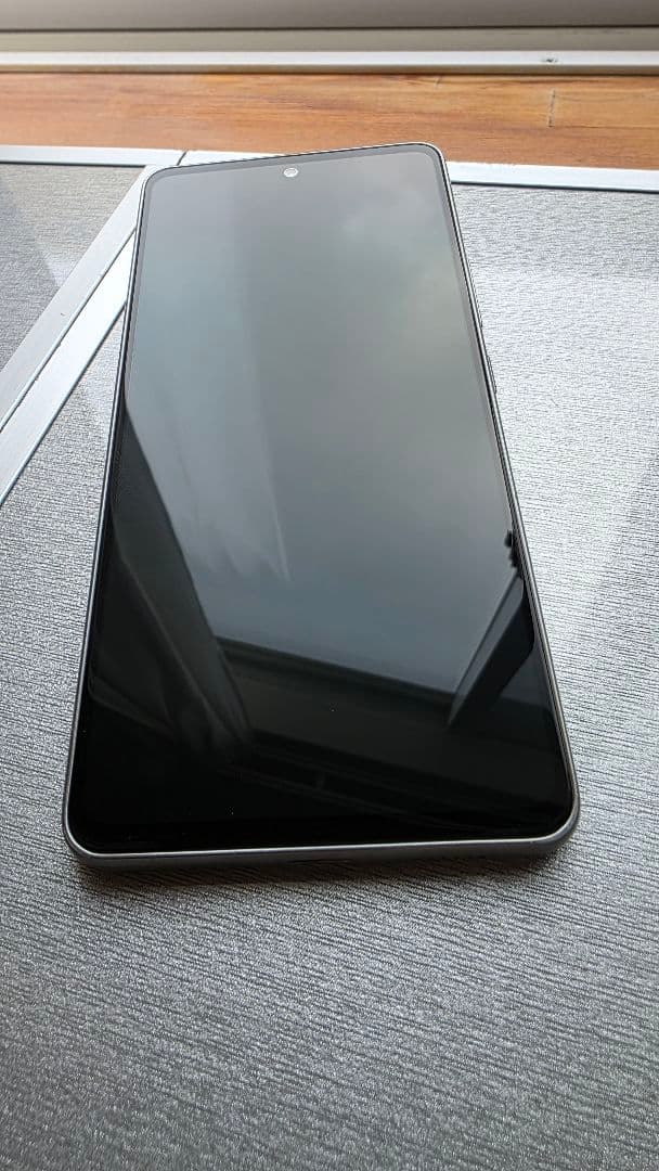 【美品】Galaxy スマートフォン docomo ホワイト　SC-53C