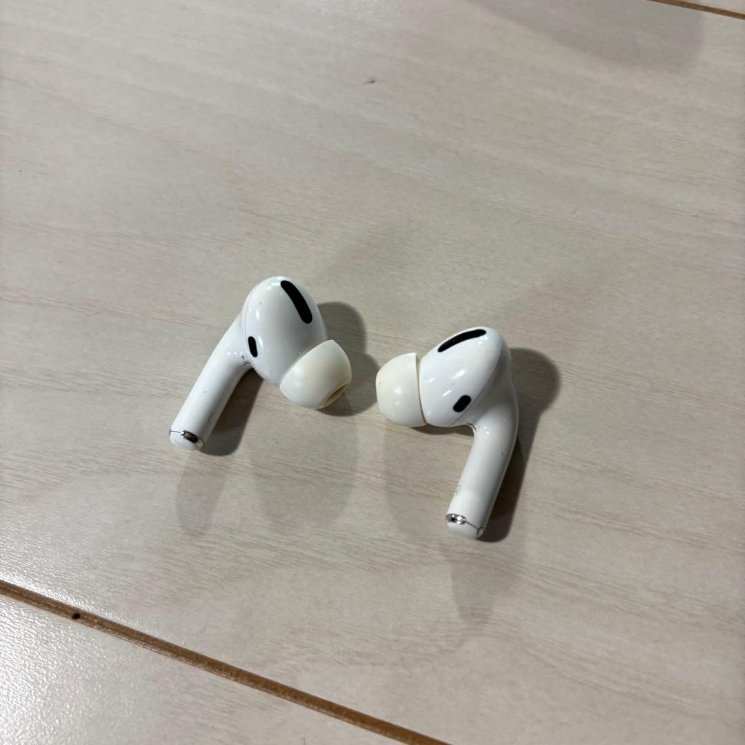 r*a様 Apple - AirPods Pro 第一世代 初代